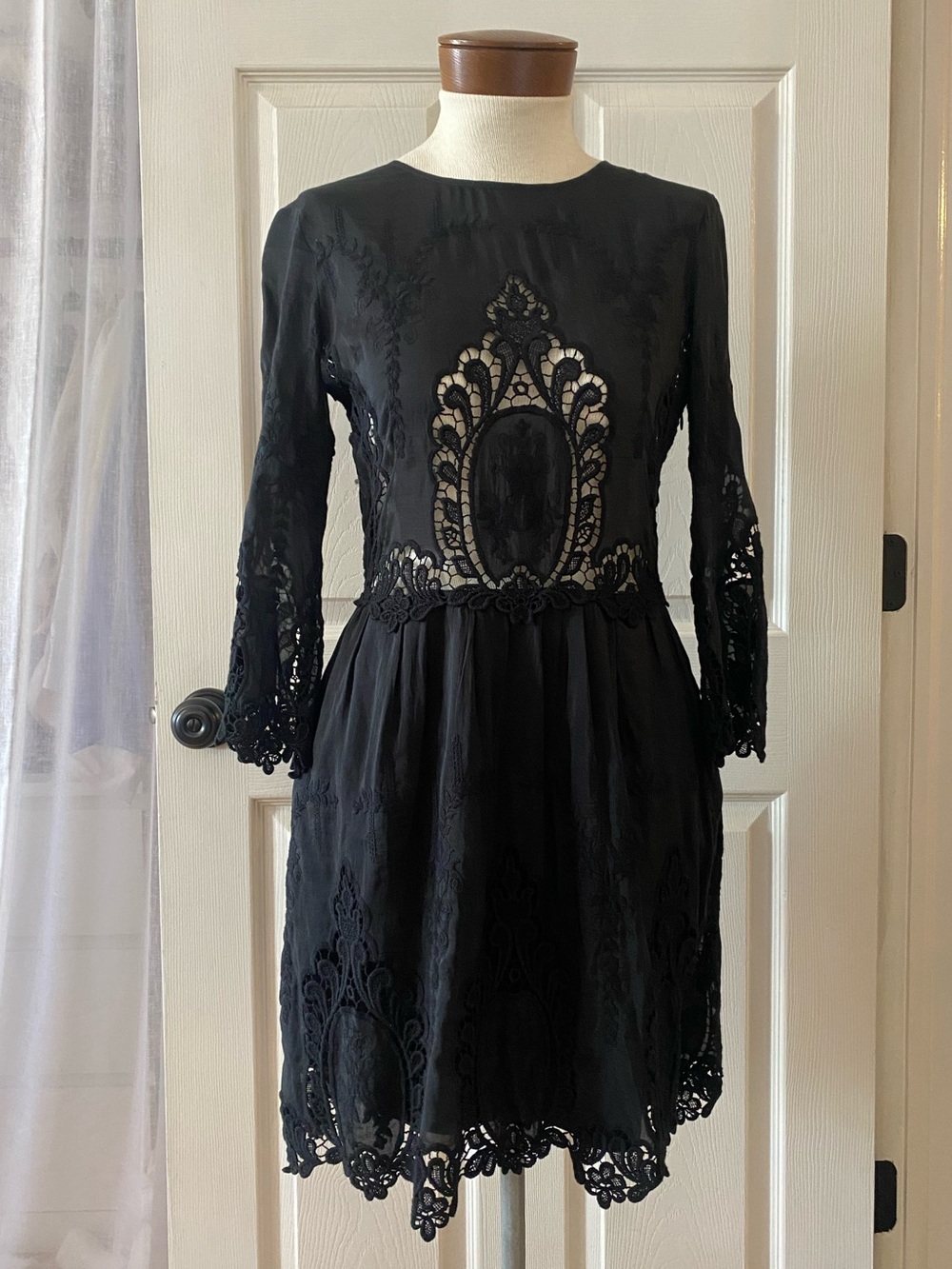 Dolce Vita Black Lace Long-Sleeve Mini Dress